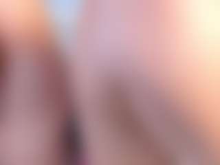 Julieta-Blue's Live Sex Cam Show