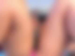 Julieta-Blue's Live Sex Cam Show