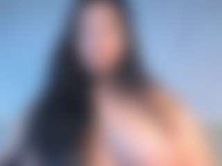 Julieta-Blue's Live Sex Cam Show
