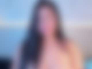 Julieta-Blue's Live Sex Cam Show