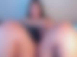 Julieta-Blue's Live Sex Cam Show
