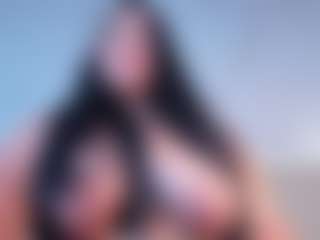 Julieta-Blue's Live Sex Cam Show