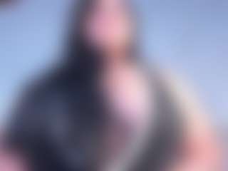 Julieta-Blue's Live Sex Cam Show
