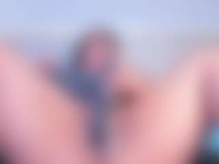 Julieta-Blue's Live Sex Cam Show