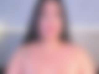 Julieta-Blue's Live Sex Cam Show