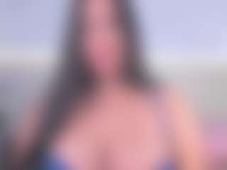 Julieta-Blue's Live Sex Cam Show