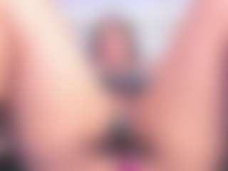 Live cam show with Julieta-Blue - Fingering Young Adult on StripNow