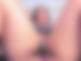 Julieta-Blue's Live Sex Cam Show