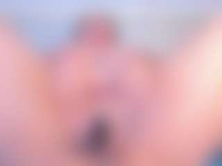 Julieta-Blue's Live Sex Cam Show