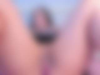 Julieta-Blue's Live Sex Cam Show