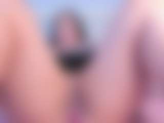 Julieta-Blue's Live Sex Cam Show