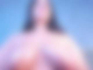 Julieta-Blue's Live Sex Cam Show