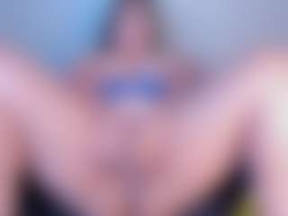 Julieta-Blue's Live Sex Cam Show