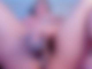 Julieta-Blue's Live Sex Cam Show