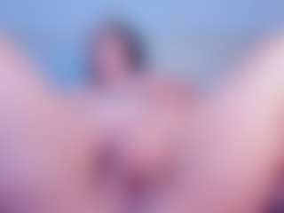 Julieta-Blue's Live Sex Cam Show