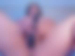 Julieta-Blue's Live Sex Cam Show