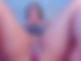 Julieta-Blue's Live Sex Cam Show