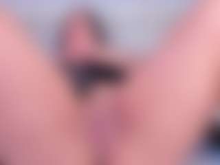 Julieta-Blue's Live Sex Cam Show