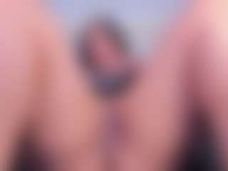Julieta-Blue's Live Sex Cam Show
