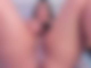 Julieta-Blue's Live Sex Cam Show