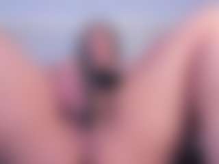 Julieta-Blue's Live Sex Cam Show