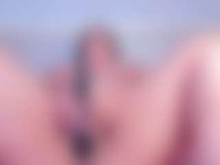 Julieta-Blue's Live Sex Cam Show