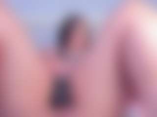Julieta-Blue's Live Sex Cam Show