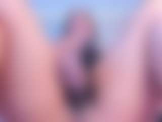 Julieta-Blue's Live Sex Cam Show