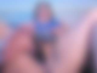 Julieta-Blue's Live Sex Cam Show