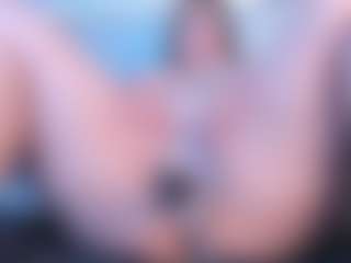 Julieta-Blue's Live Sex Cam Show