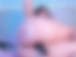Live cam show with Julieta-Blue - Pornstar Public on Camsoda