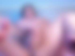 Live cam show with Julieta-Blue - Amateur on Uber Horny