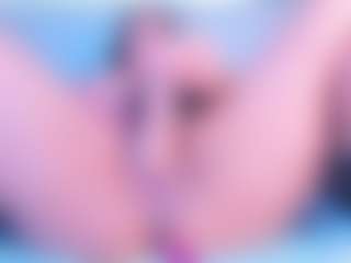 Julieta-Blue's Live Sex Cam Show