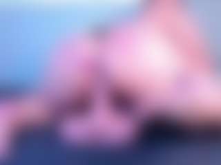 Julieta-Blue's Live Sex Cam Show