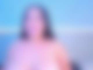Julieta-Blue's Live Sex Cam Show