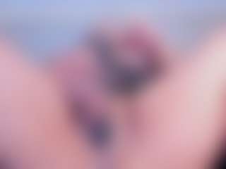 Julieta-Blue's Live Sex Cam Show