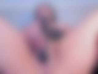 Julieta-Blue's Live Sex Cam Show
