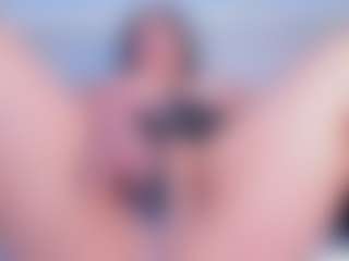 Julieta-Blue's Live Sex Cam Show