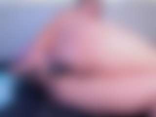 Julieta-Blue's Live Sex Cam Show