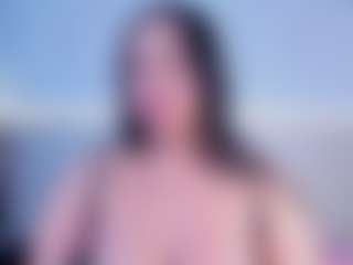 Julieta-Blue's Live Sex Cam Show