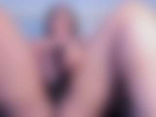 Julieta-Blue's Live Sex Cam Show