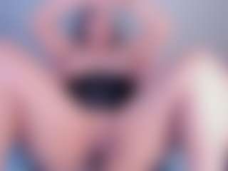 Julieta-Blue's Live Sex Cam Show