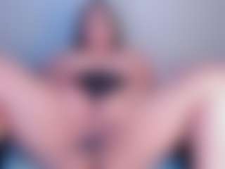 Julieta-Blue's Live Sex Cam Show