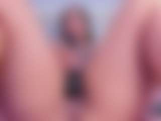 Julieta-Blue's Live Sex Cam Show