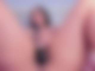Julieta-Blue's Live Sex Cam Show