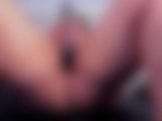 Julieta-Blue's Live Sex Cam Show