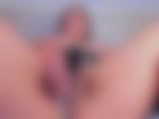 Julieta-Blue's Live Sex Cam Show