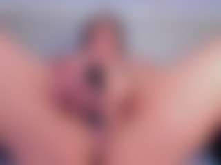 Julieta-Blue's Live Sex Cam Show