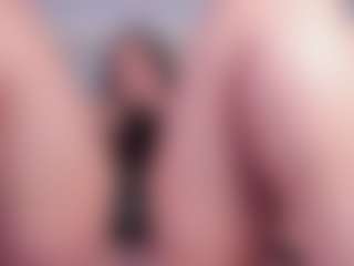 Live cam show with Julieta-Blue - Bedroom Lovense on Lustler