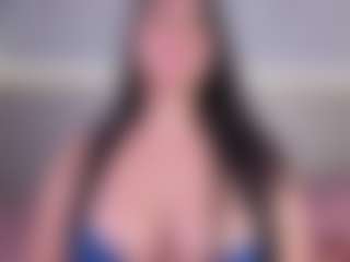 Julieta-Blue's Live Sex Cam Show